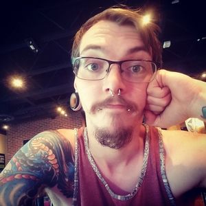 Meet your Posher, Alex